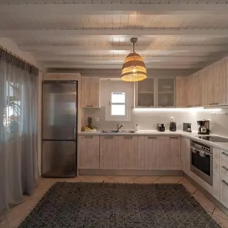 Luxury Merchias 5bd